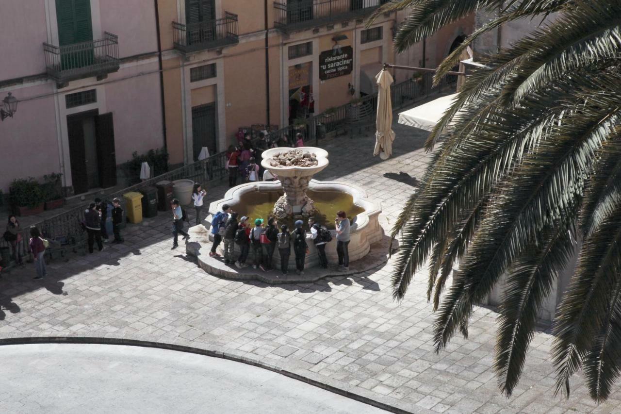 Il Quartino Di Palazzo Maggiore Рагуза Екстер'єр фото